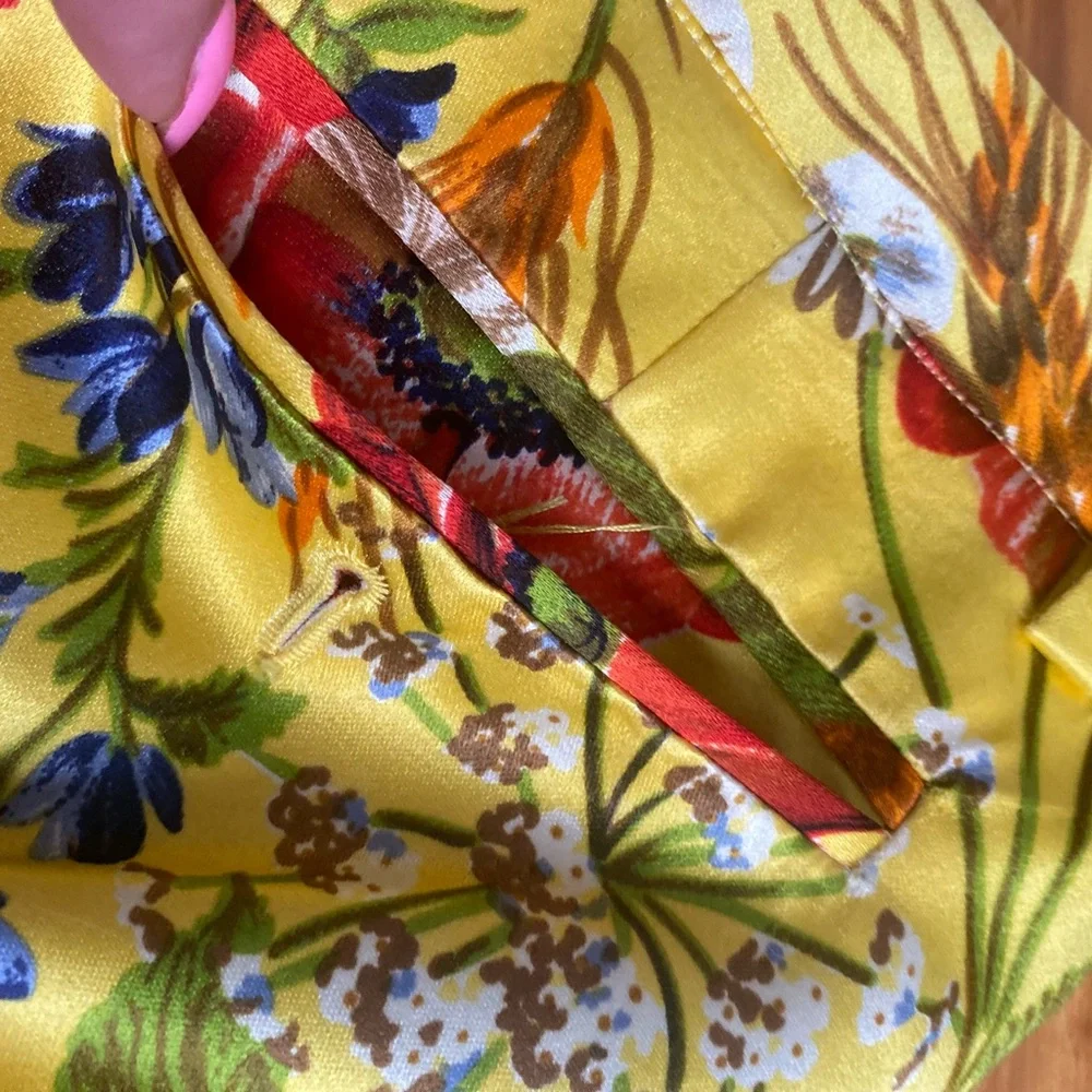 Vintage dolce and Gabbana two sided cropped pants - Picture 6 of 13